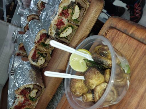 عکس فست فود کباب ویچ