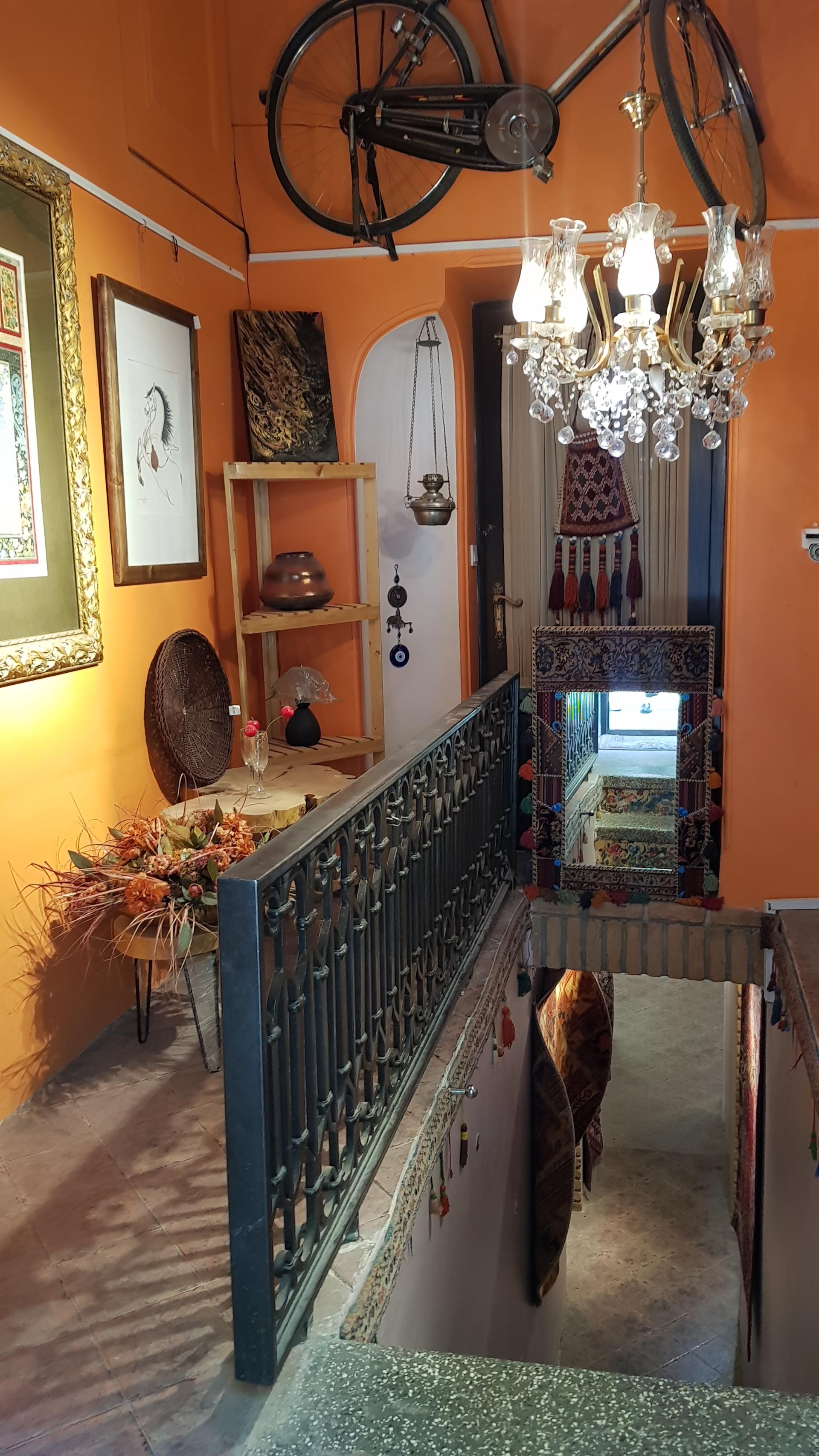 عکس انجمن شاعران ایران