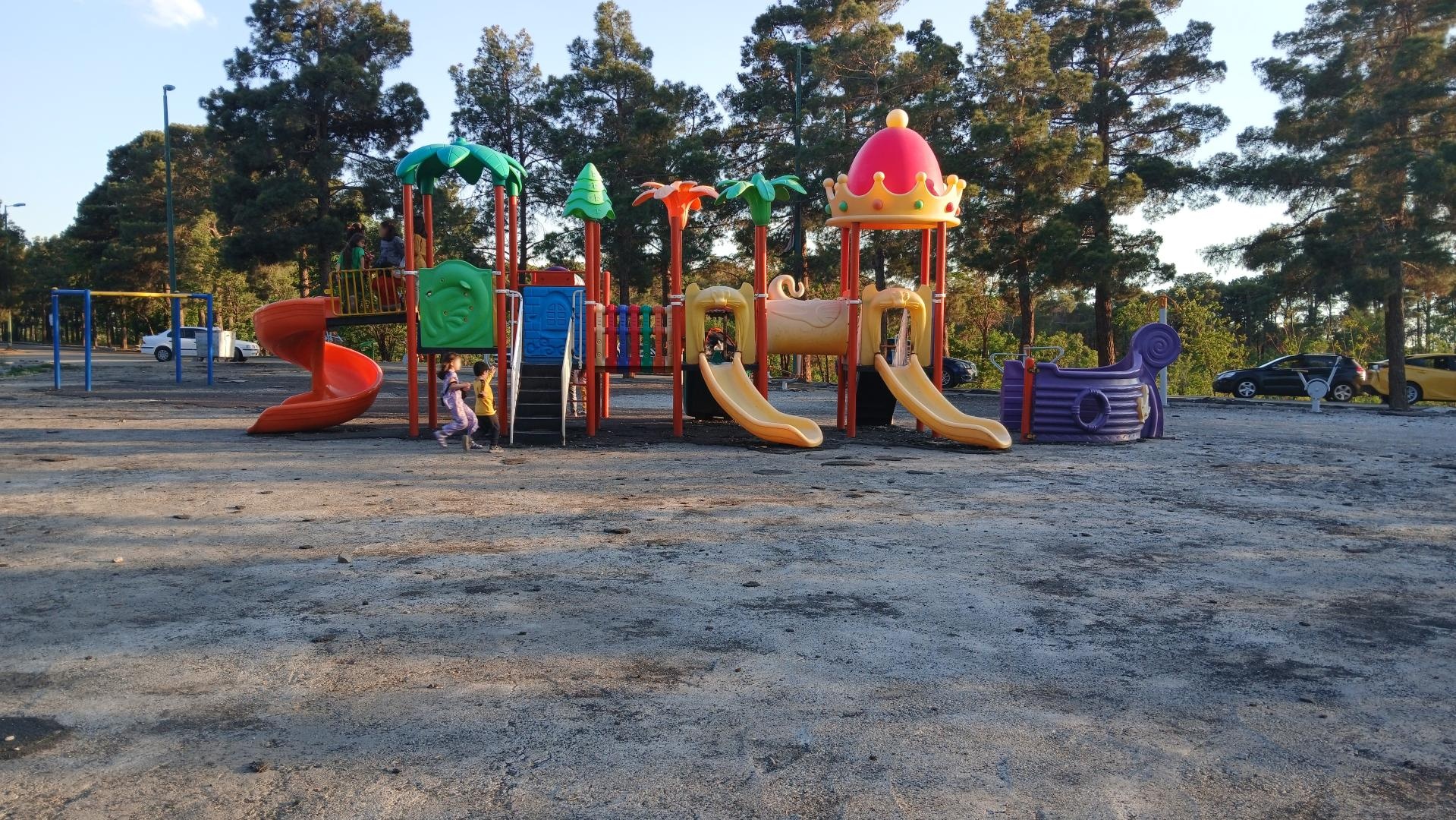 عکس بازی کودکان 