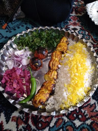 رستوران سنتی عمارت باستیان