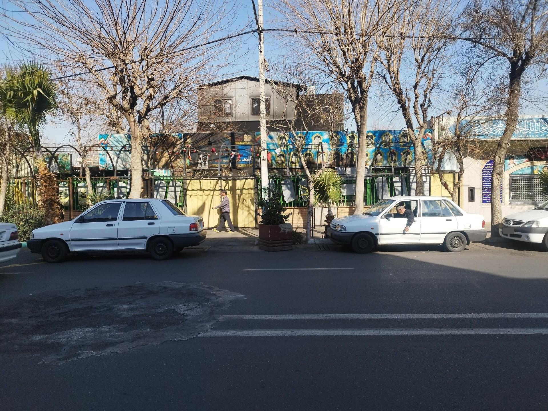 عکس پایگاه شهید دستغیب