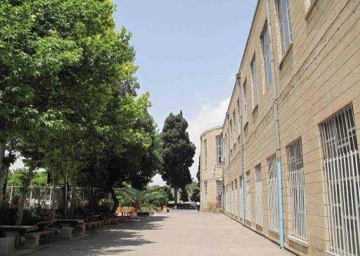 عکس هنرستان نمونه دولتی طالقانی