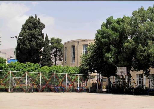 عکس هنرستان نمونه دولتی طالقانی