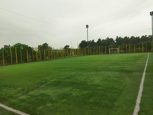 عکس زمین فوتبال شهدای رسالت