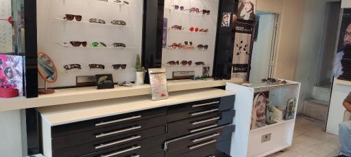 عکس عینک مهر