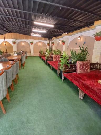 عکس باغ رستوران اریکه