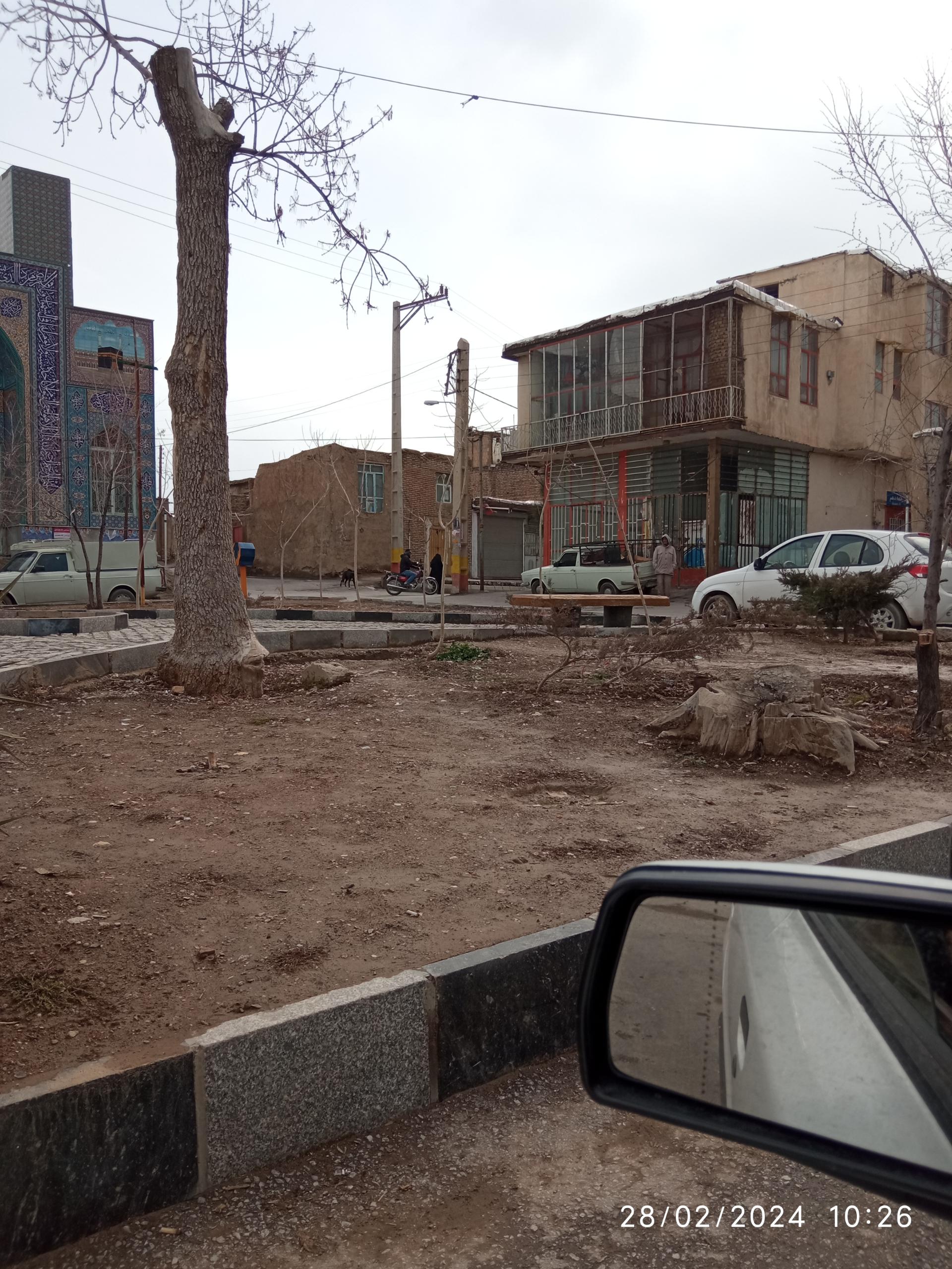 عکس میدان پای قلعه