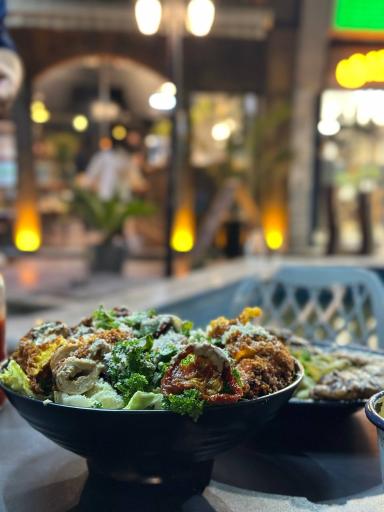 عکس کافه رستوران دژاوو