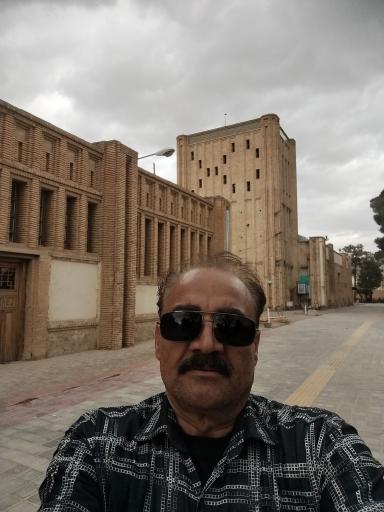 کارخانه تاریخی نوین 