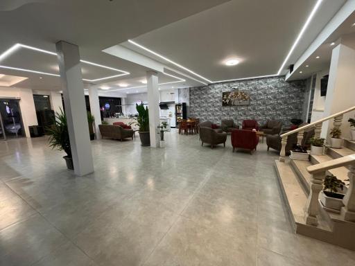 عکس هتل آریانا