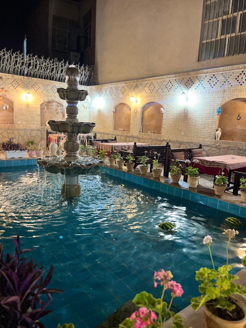 عکس هتل آریانا