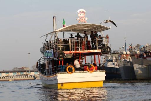 عکس کشتی تفریحی سی بوی 