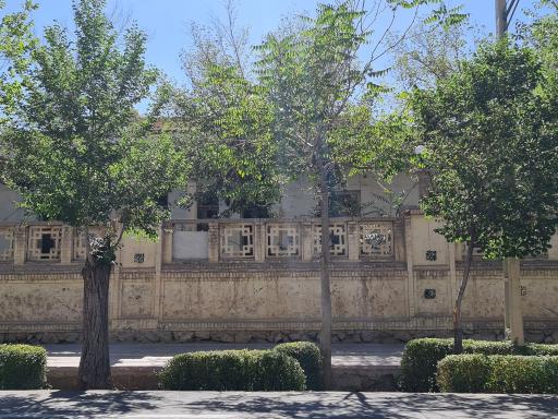 عکس کارخانه تاریخی نوین 