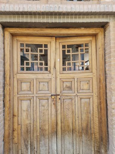 عکس کارخانه تاریخی نوین 