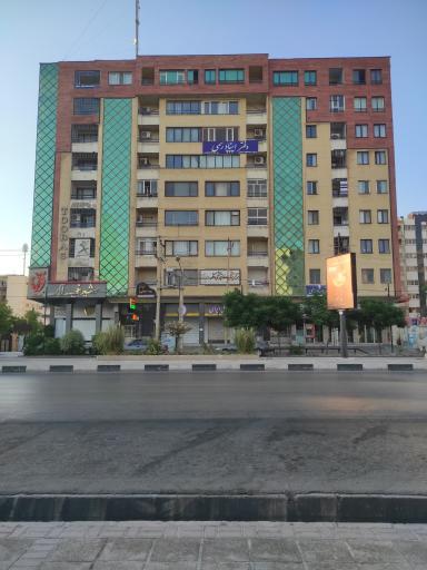 عکس خودپرداز بانک ملی ایران