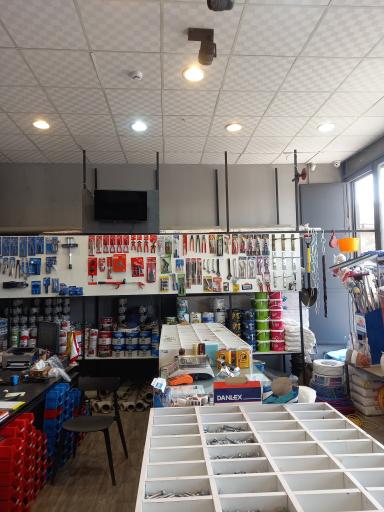 عکس دنیای ابزار (کشاورزی و صنعتی ساختمانی)