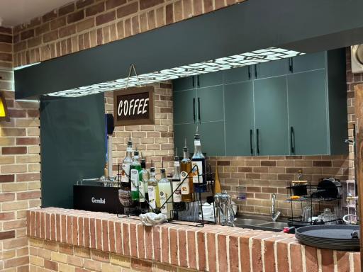 عکس کافه رستوران عمارت ماهور