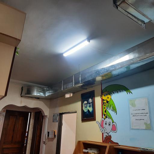 سالن مطالعه دخترانه فردا