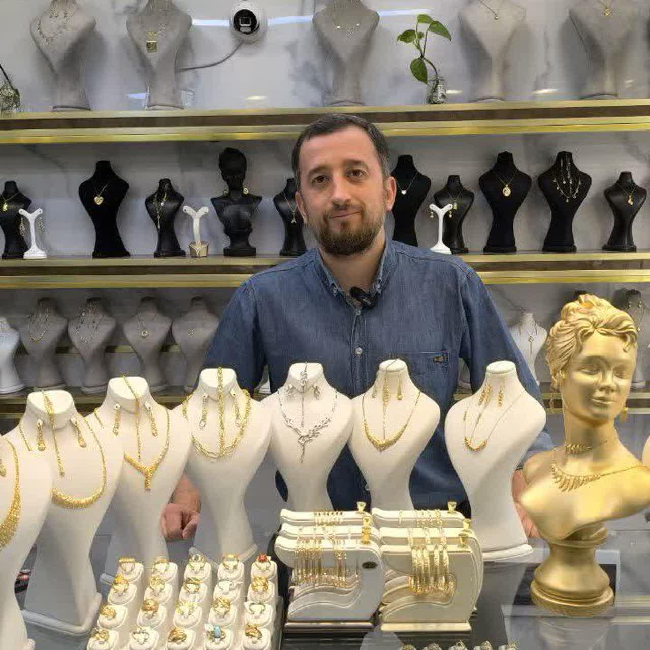 عکس جواهری گلستانه