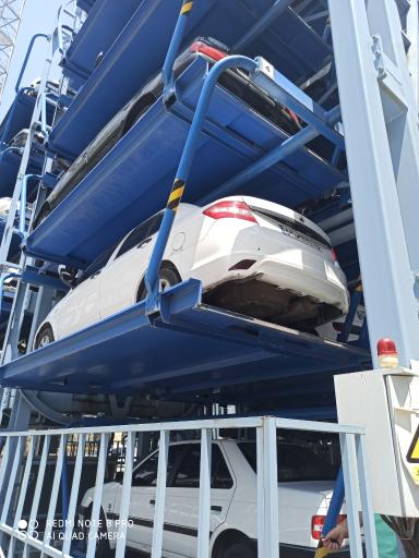 عکس پارکینگ طبقاتی سعدی