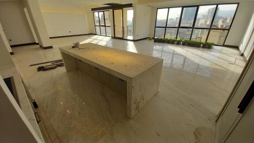 عکس آراز کورین