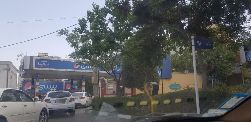 عکس پمپ بنزین