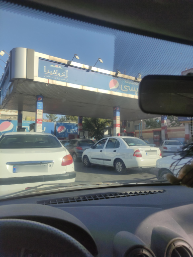 عکس پمپ بنزین 117 پیروزی
