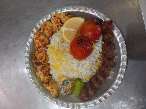 عکس غداخوری و آشپزخانه مرکزی عباس آباد