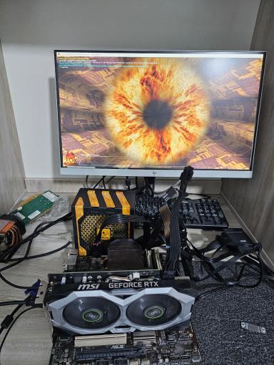 عکس مرکز تعمیرات کامپیوتر شریف