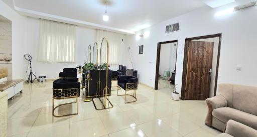 عکس سالن زیبایی زیبانو