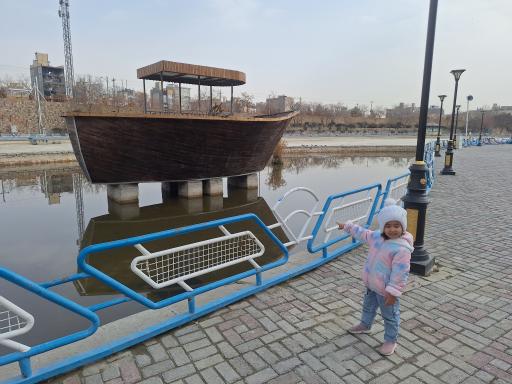 عکس پارکینگ سه بوستان چهل بازه