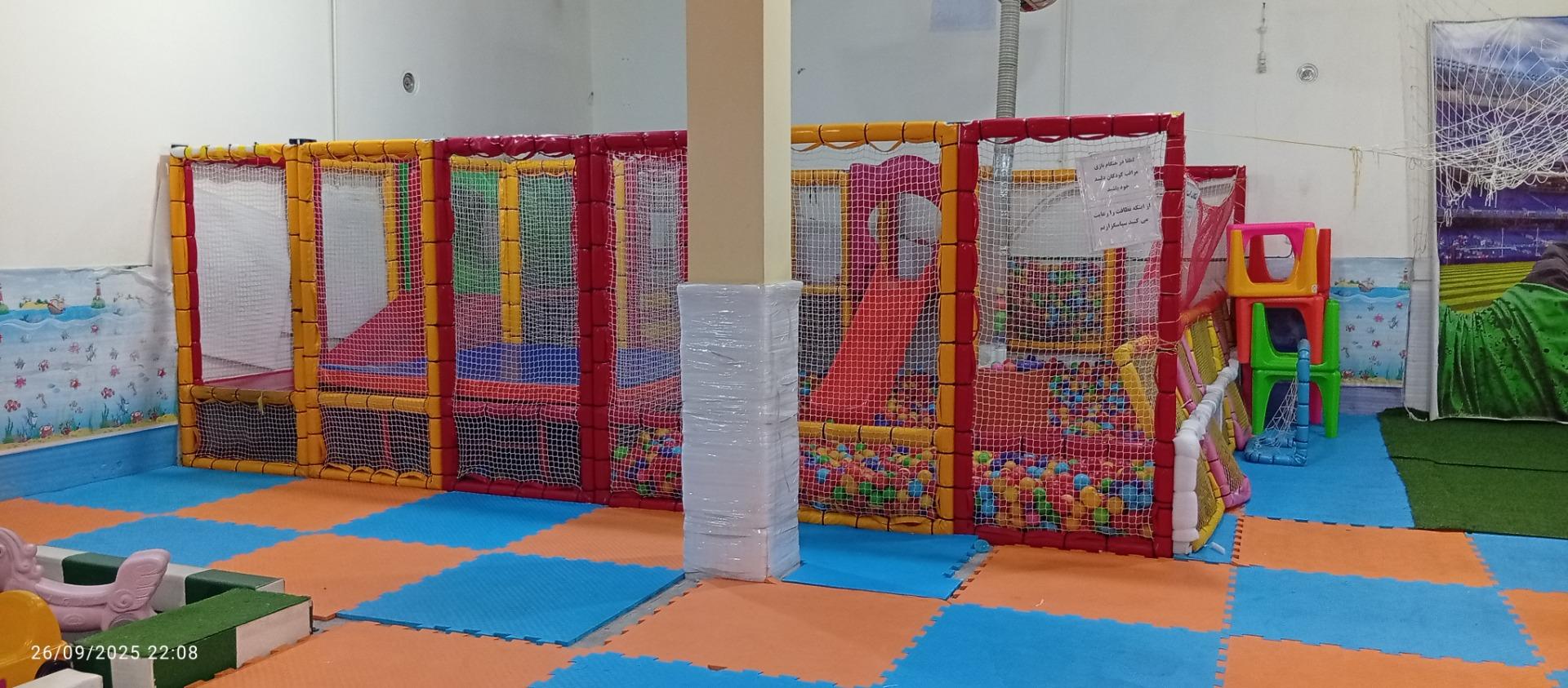 عکس مهدکودک و پیش دبستانی سرزمین بازی بالن ها