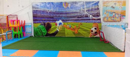 عکس مهدکودک و پیش دبستانی سرزمین بازی بالن ها