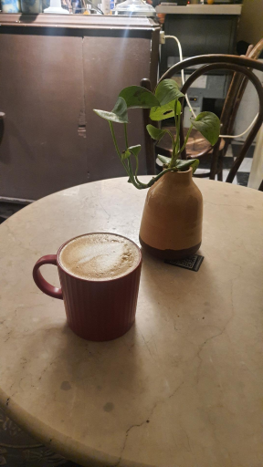 عکس کافه گودو 469