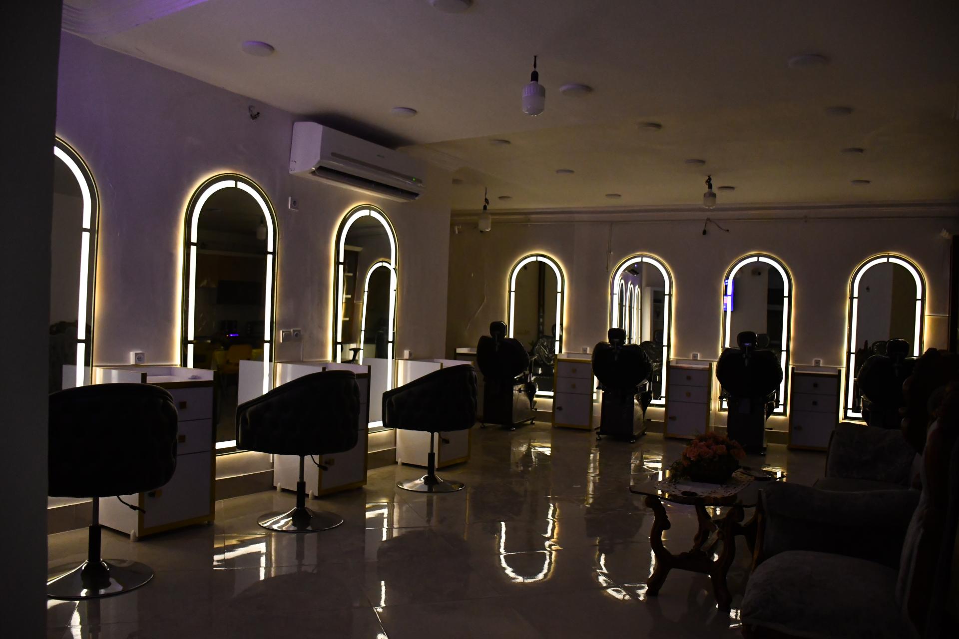 عکس مجتمع آموزشی زیبندگان