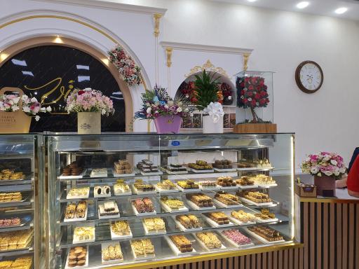 عکس قنادی بزرگ وی‌آی‌پی