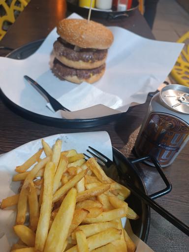 عکس کالج برگر 