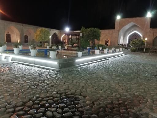 عکس هتل بین‌المللی لاله بیستون