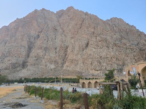 عکس هتل بین‌المللی لاله بیستون
