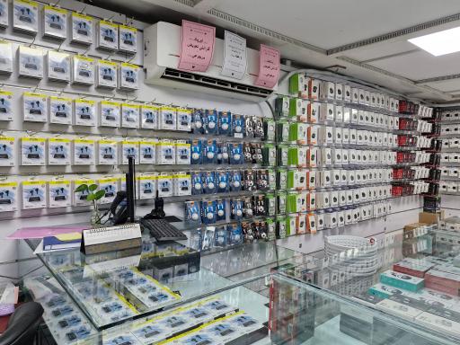 عکس پخش لوازم جانبی موبایل میرشجاعان