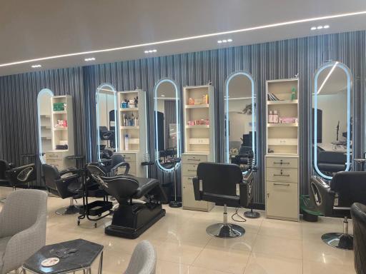 عکس سالن زیبایی آزاده عطار
