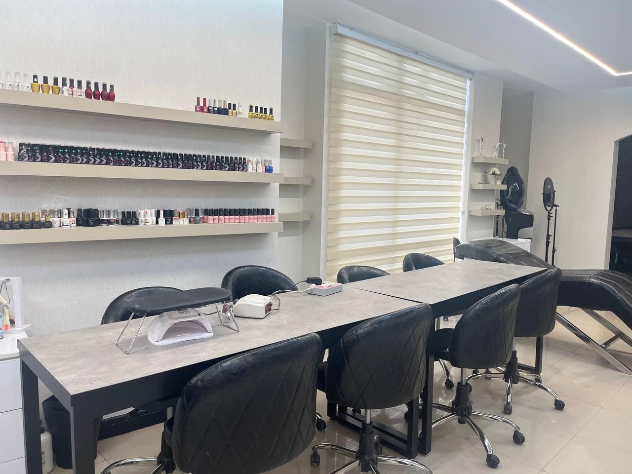 عکس سالن زیبایی آزاده عطار