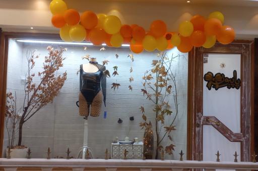 عکس لباس زیر پاپیون