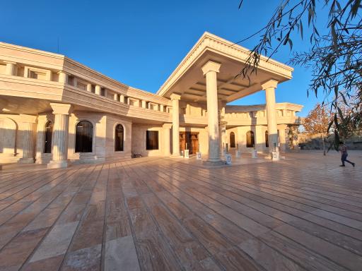 عکس عمارت باغ ماندگار