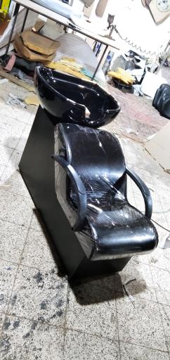 عکس کارگاه صندلی آرایشگاهی 