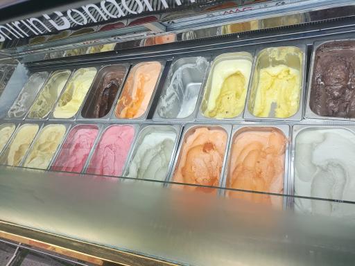 عکس بستني شیرینی‌ دوندورما