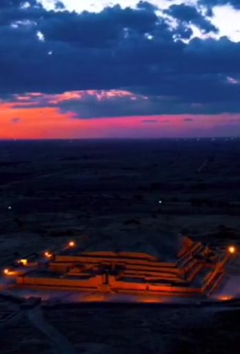 عکس موزه آثار تاریخی چغازنبیل و هفت تپه