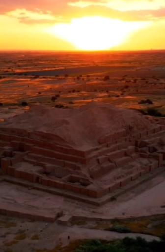 عکس موزه آثار تاریخی چغازنبیل و هفت تپه