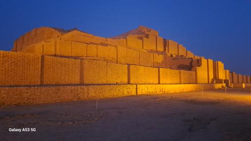 عکس موزه آثار تاریخی چغازنبیل و هفت تپه