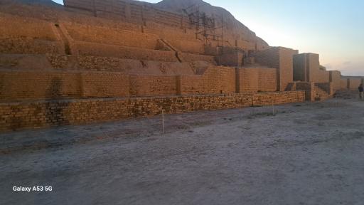 عکس موزه آثار تاریخی چغازنبیل و هفت تپه